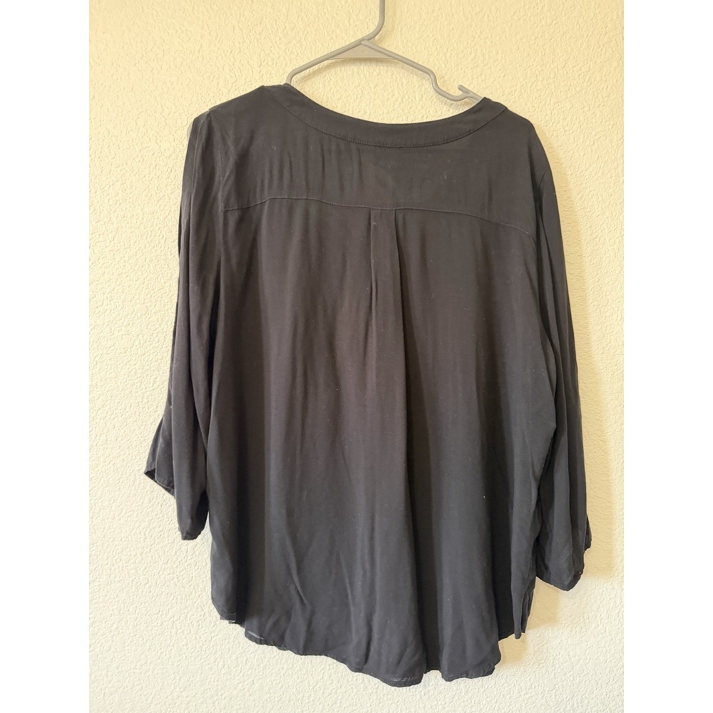 Chico's Black Blouse Size 3 XL V-Neck Lace Up Sleeve Boho Casual Top - Picture 3 of 14
